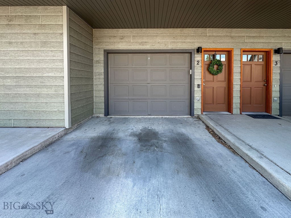 4841 Glenwood 2