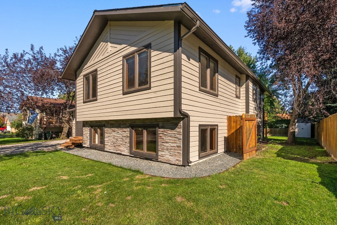 420 N 22nd Avenue