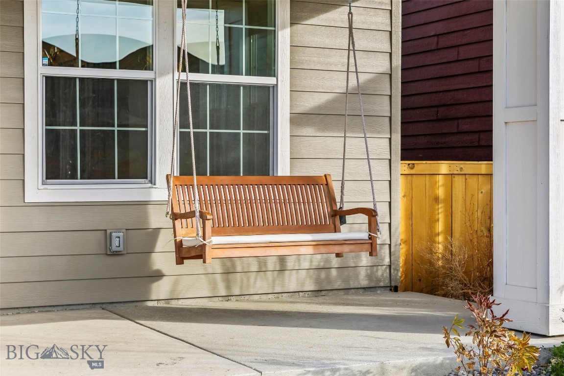 1110 Butler Creek Avenue