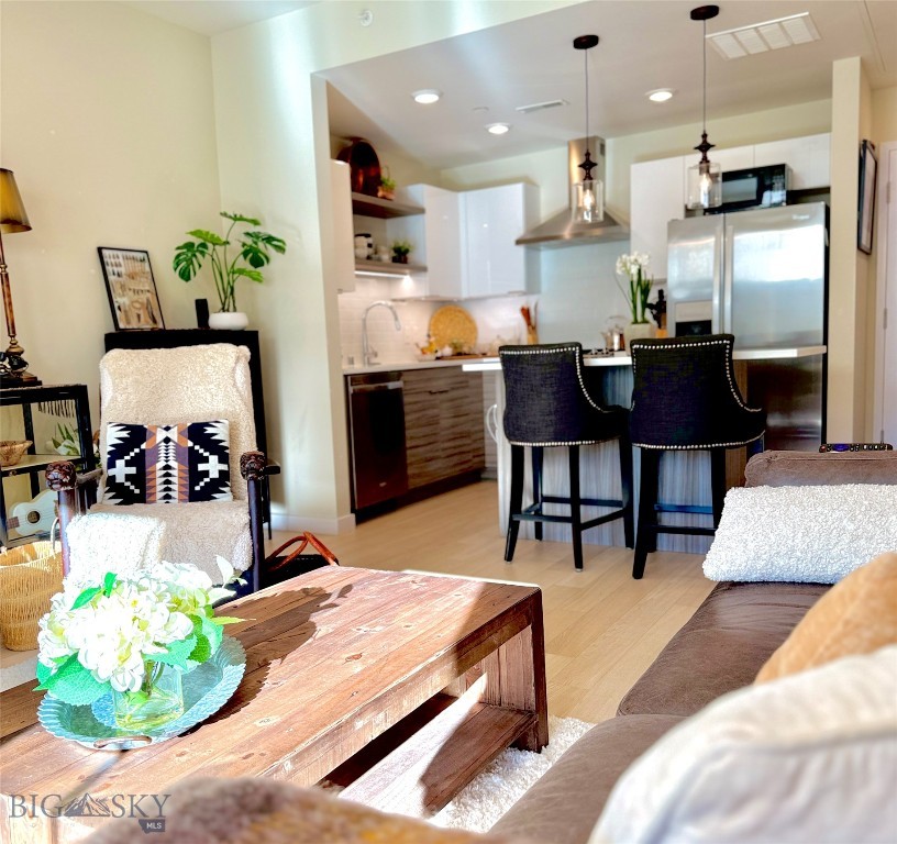 476 Enterprise Boulevard 121