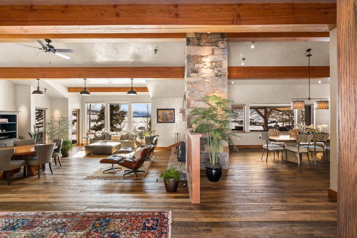 7180 Tepee Ridge Road