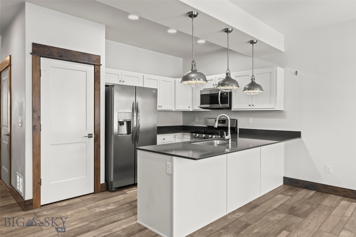 1103 Baxter Creek Way B