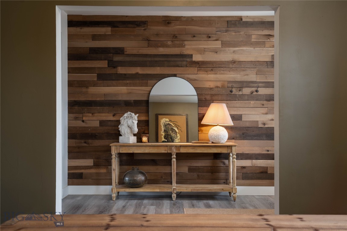 1704 Wyatt Earp Court