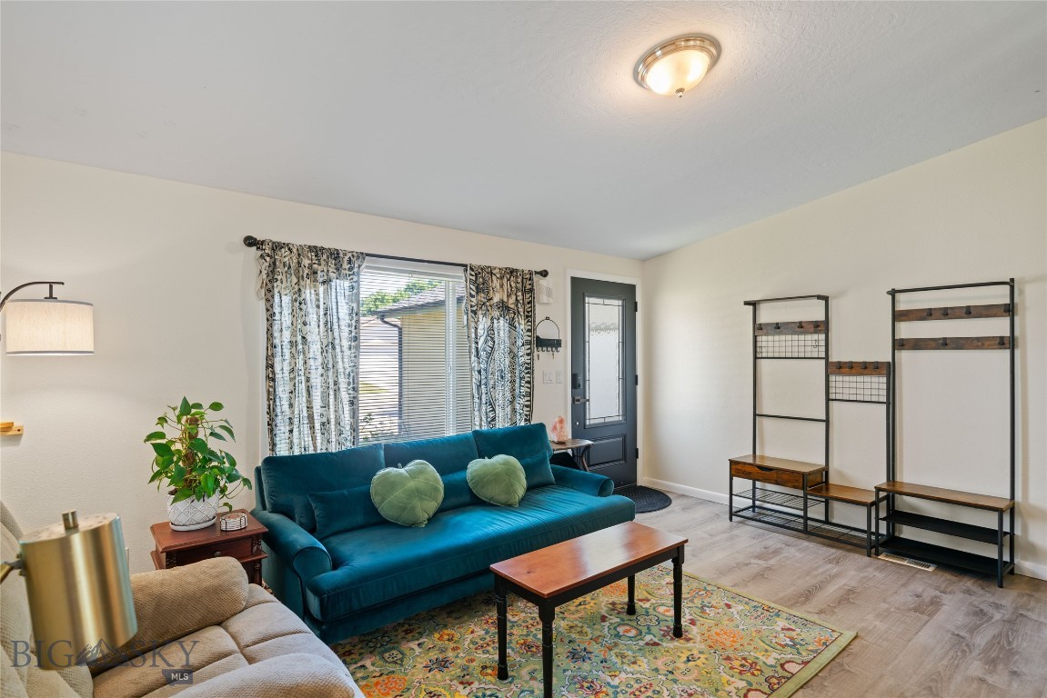 109 Meghans Way 109