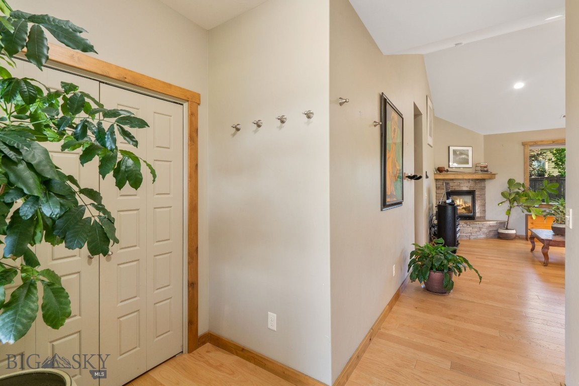 168 E Hyalite Peak Drive