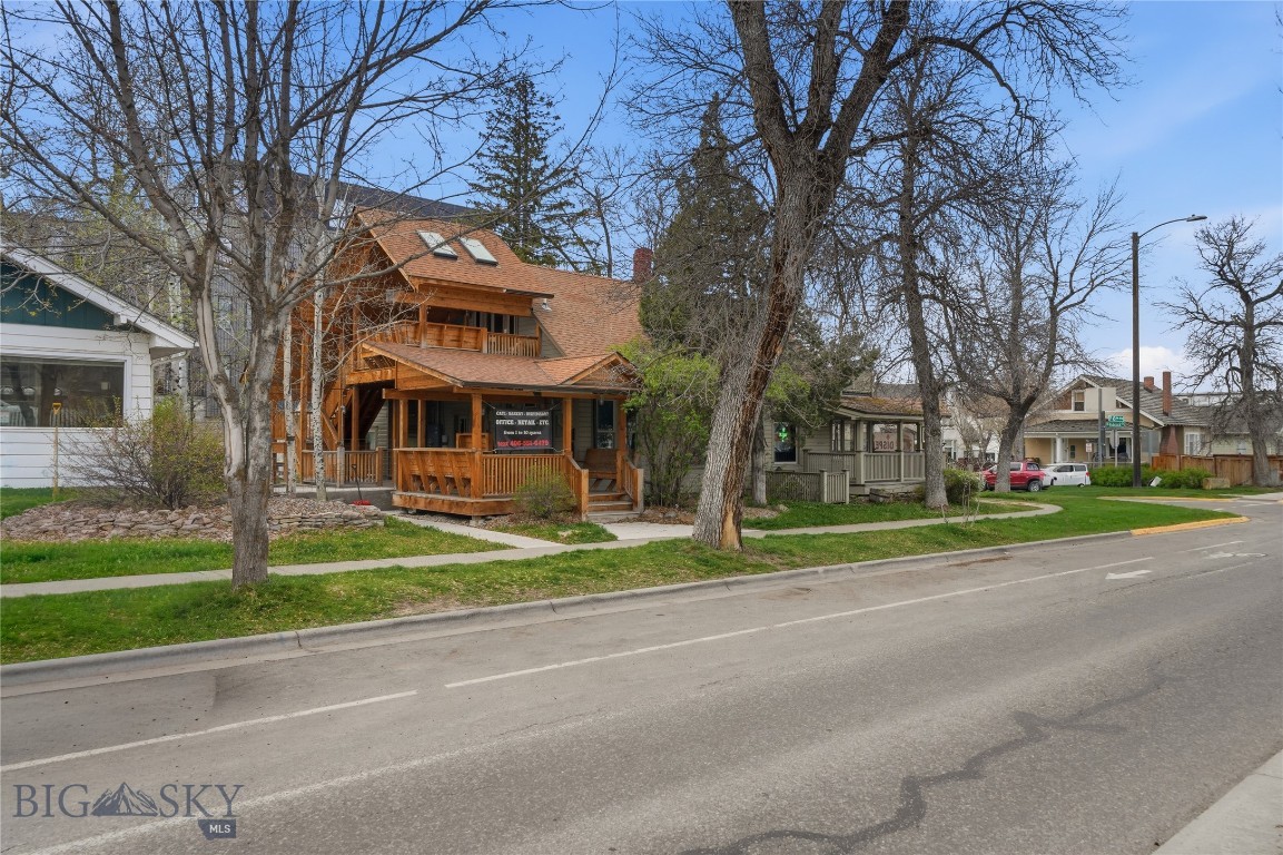 103 & 109 S 8th Avenue