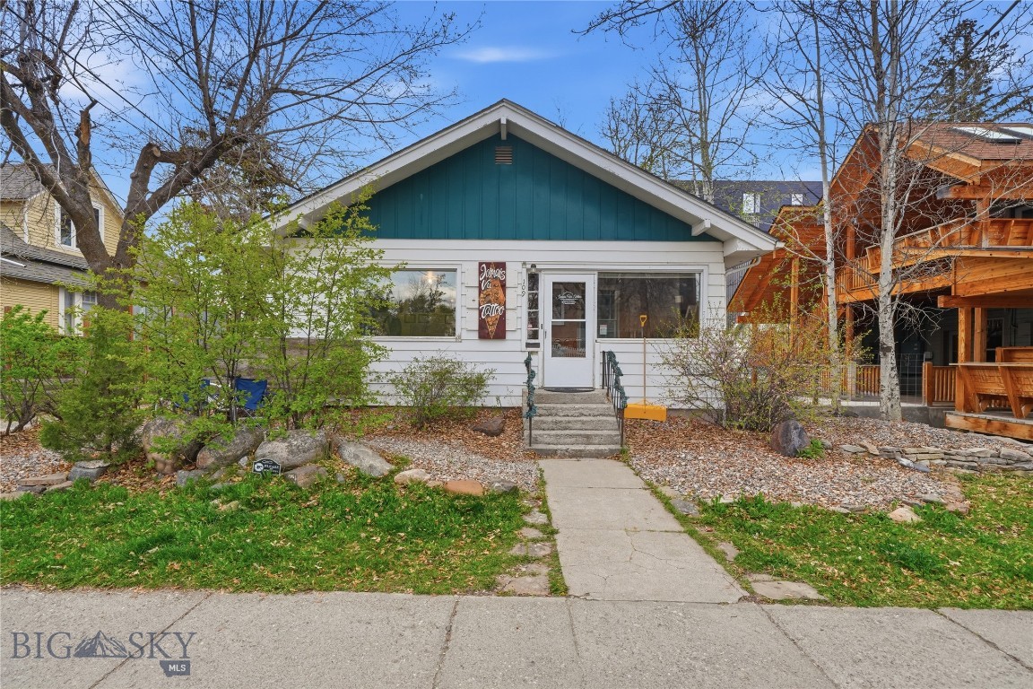 103 & 109 S 8th Avenue