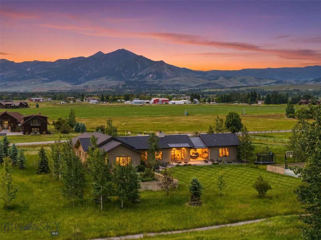 280 Hyalite View Drive