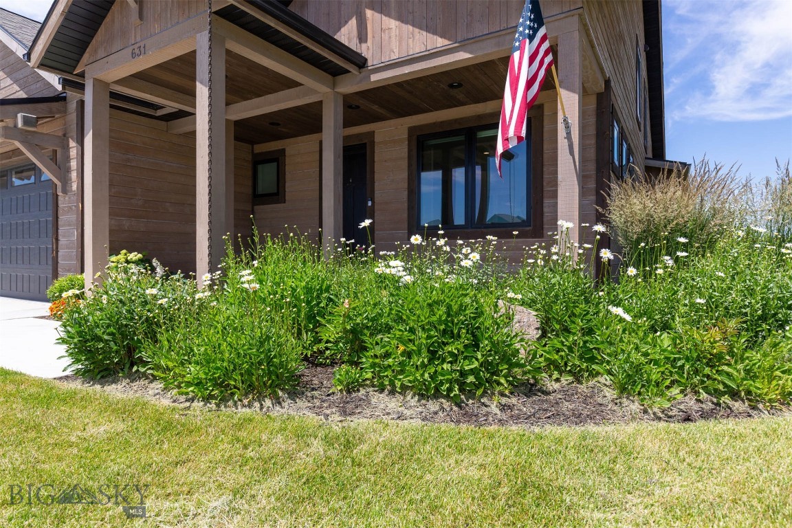 631 White Horse Loop