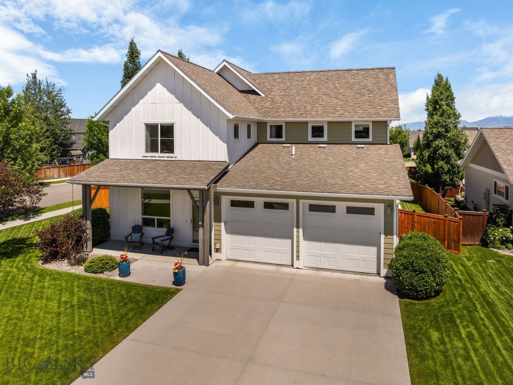 123 E Hyalite Peak Drive
