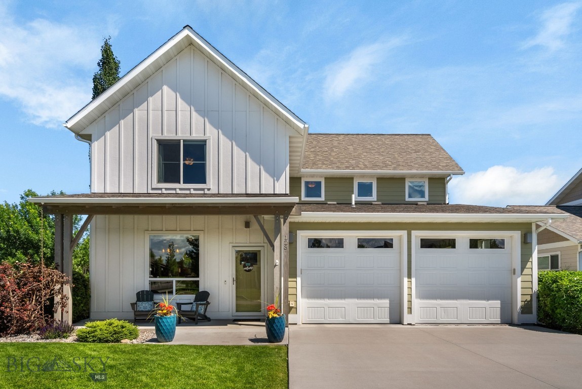 123 E Hyalite Peak Drive