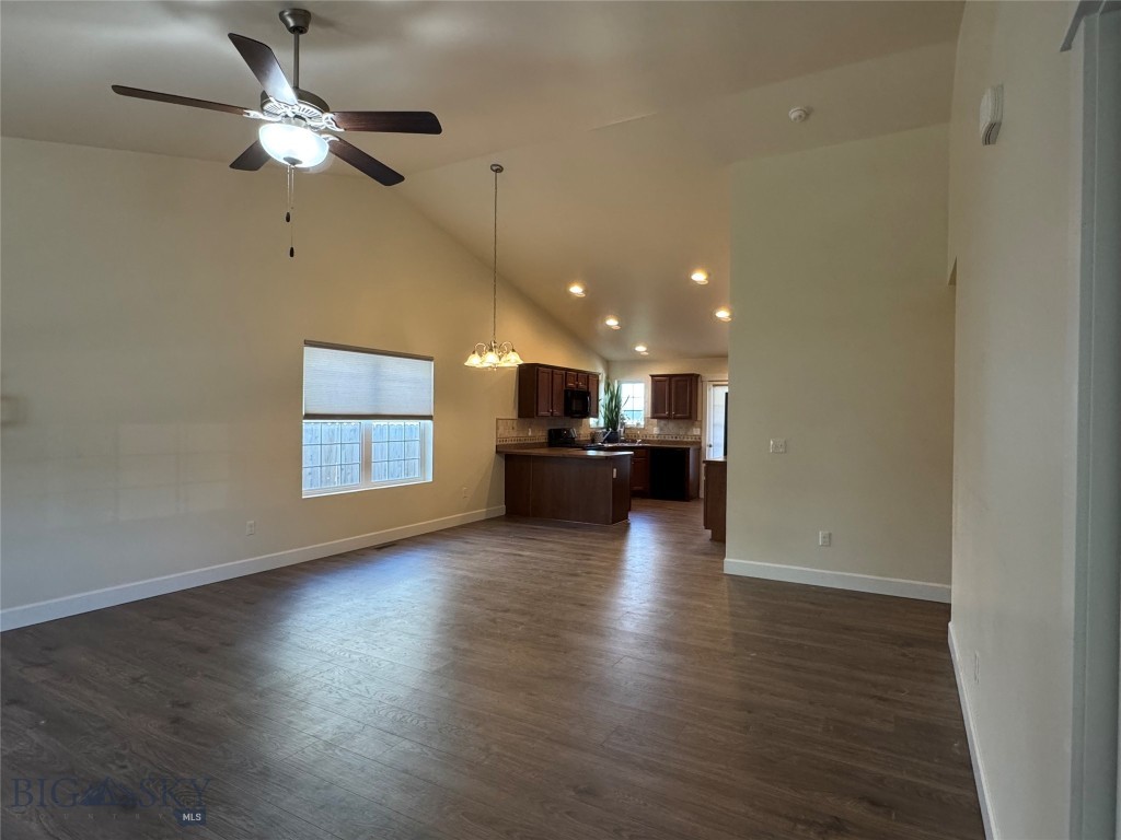 2245 Sturnella