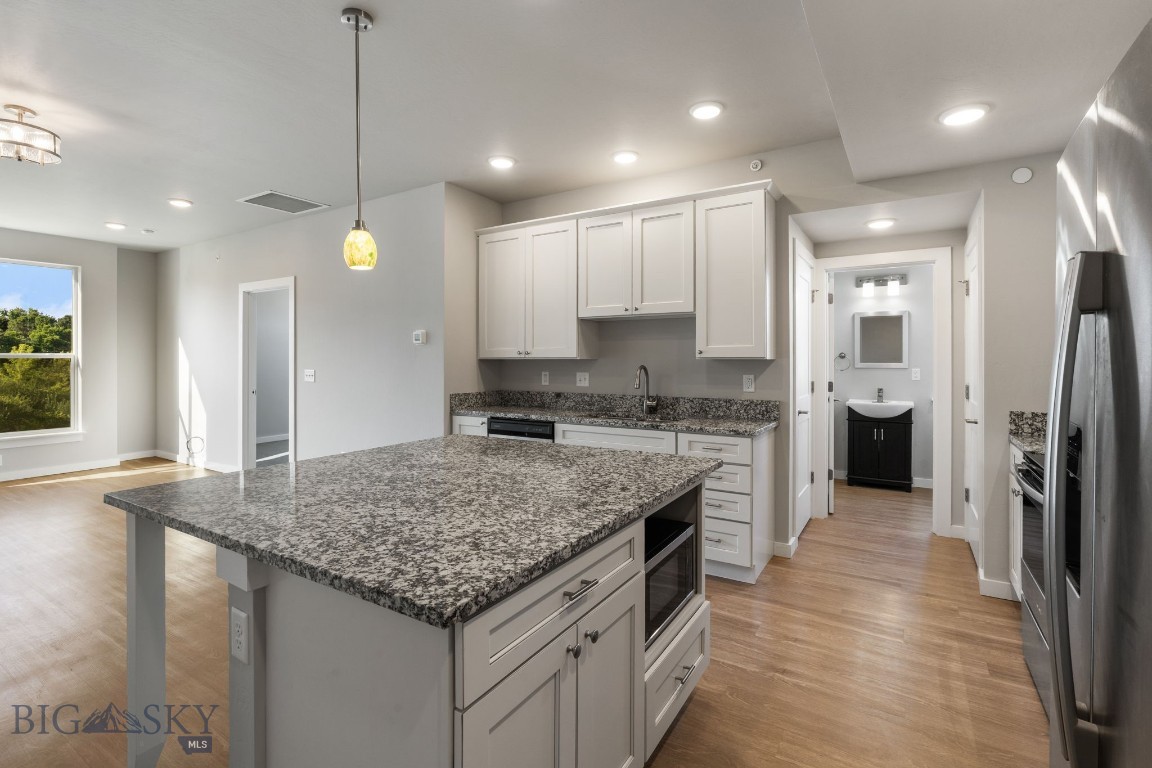 2720 Sartain 304B, Bozeman