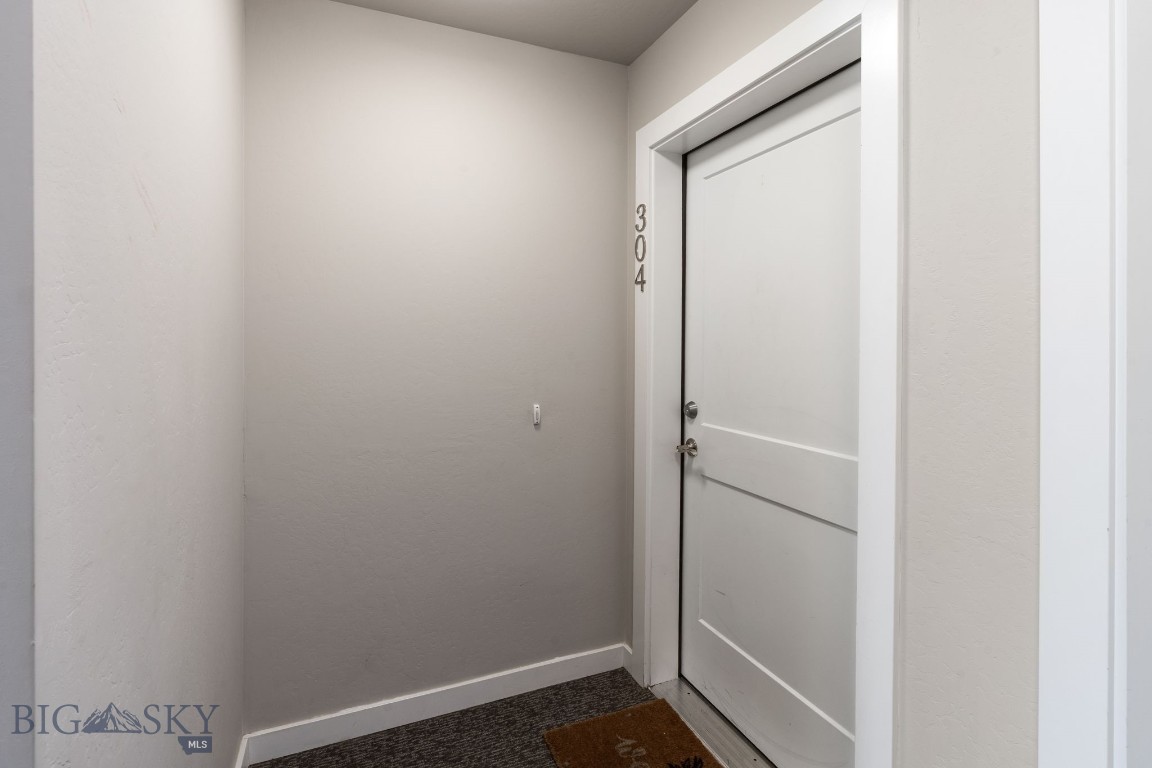 2720 Sartain 304B