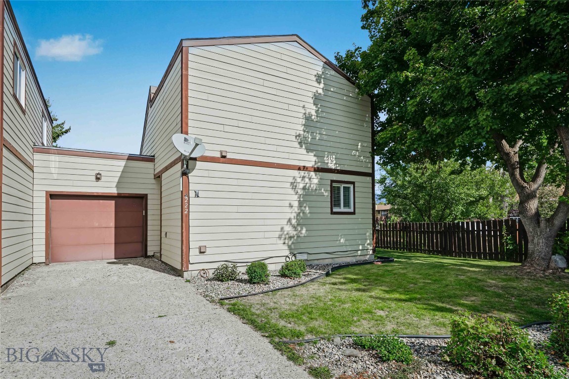 222 S 15th Avenue 3