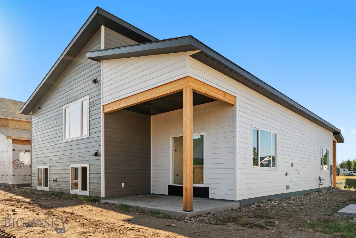 831 Spaniel Lane