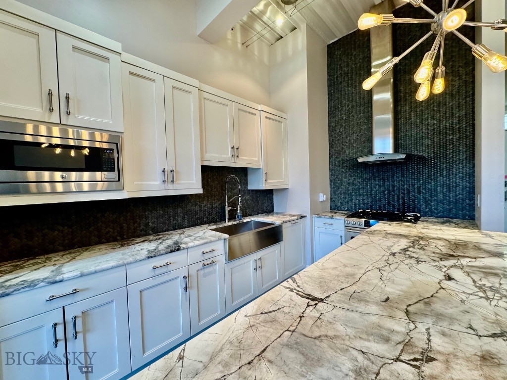 140 Village Crossing 1B