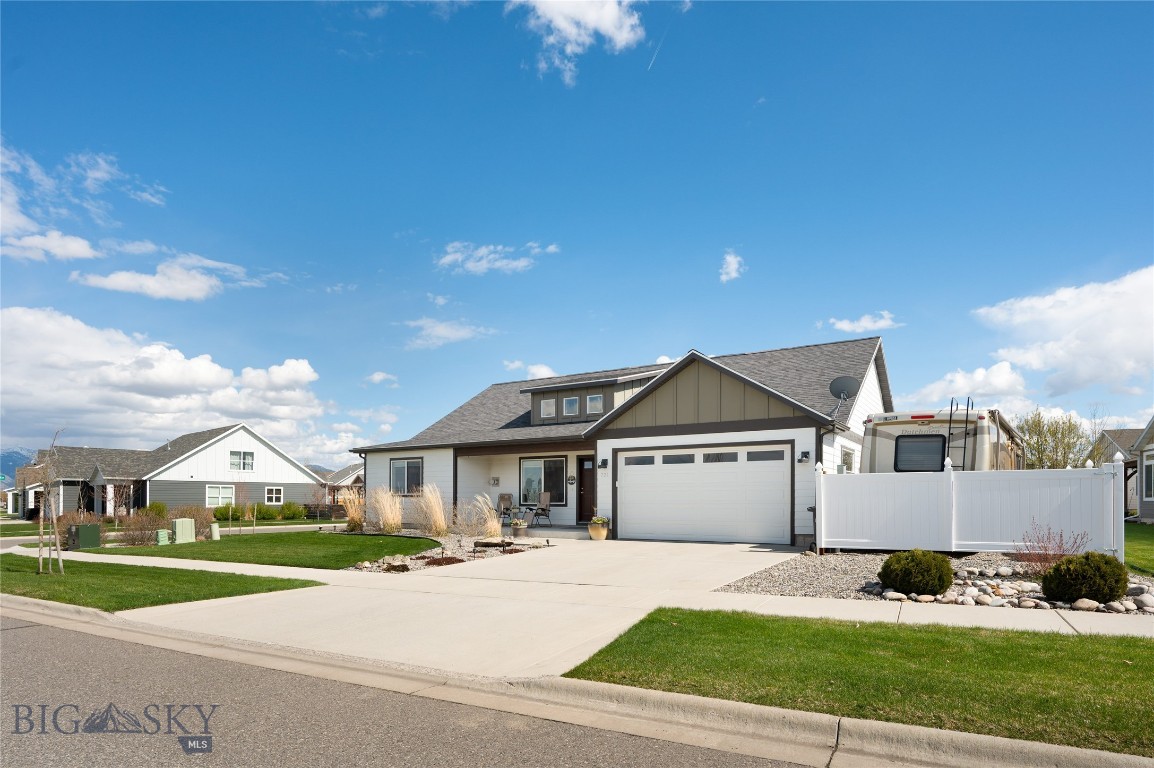 721 Stewart Loop