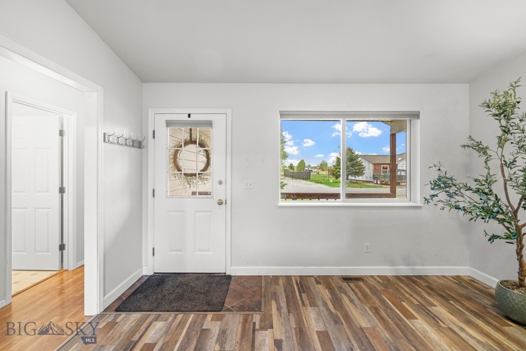 285 Hereford Drive