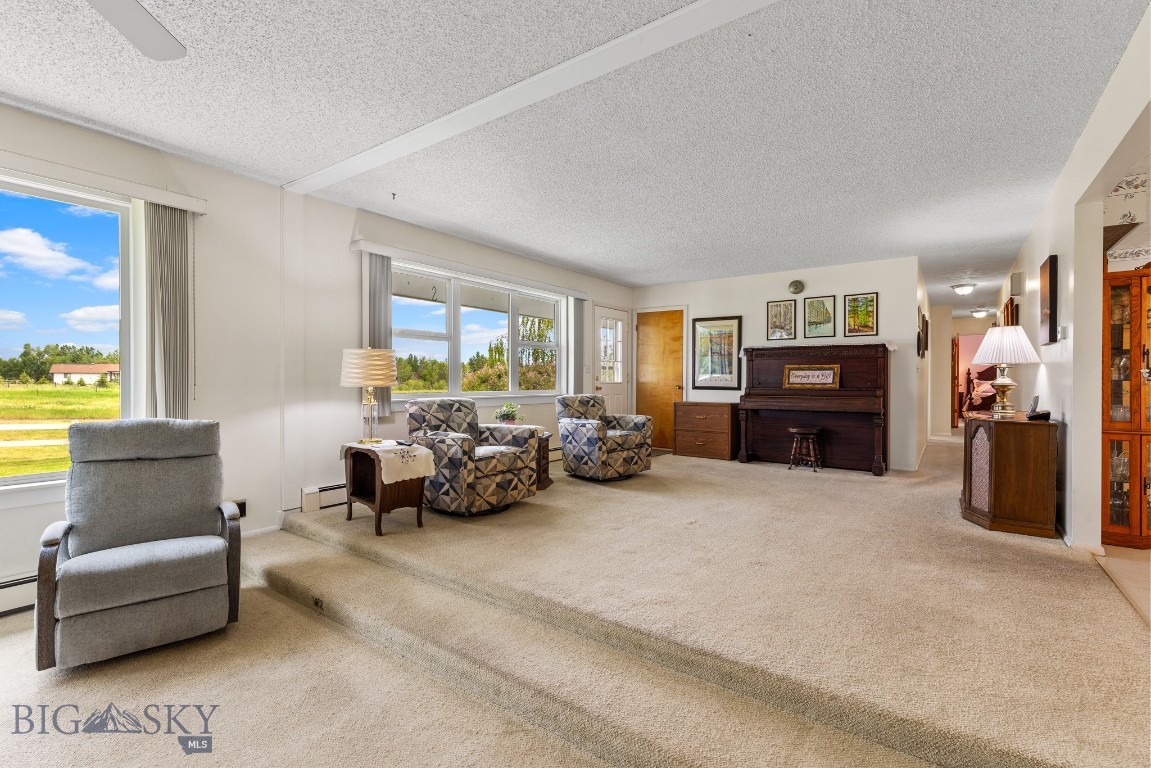 327 Dovetail Lane