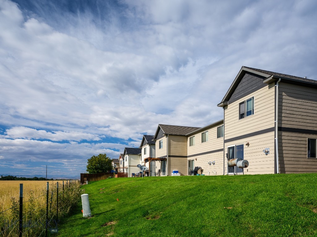 941 Saxon Way A, Bozeman