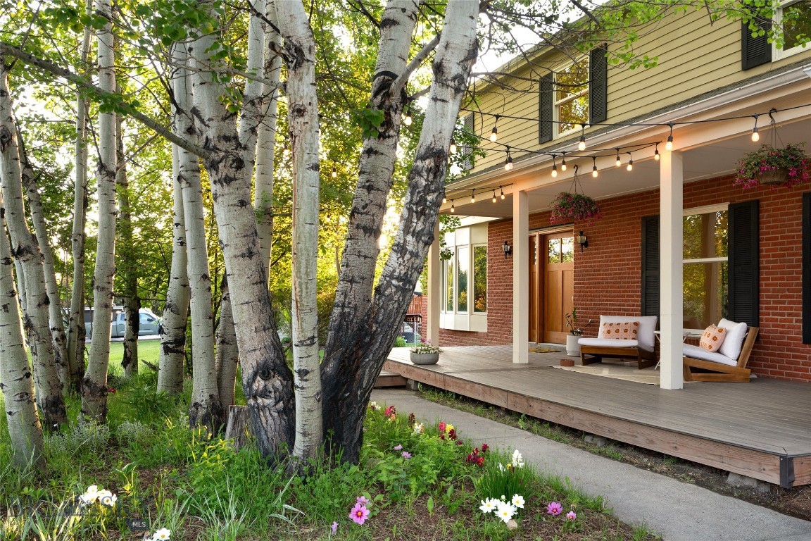 8373 Goldenstein Lane