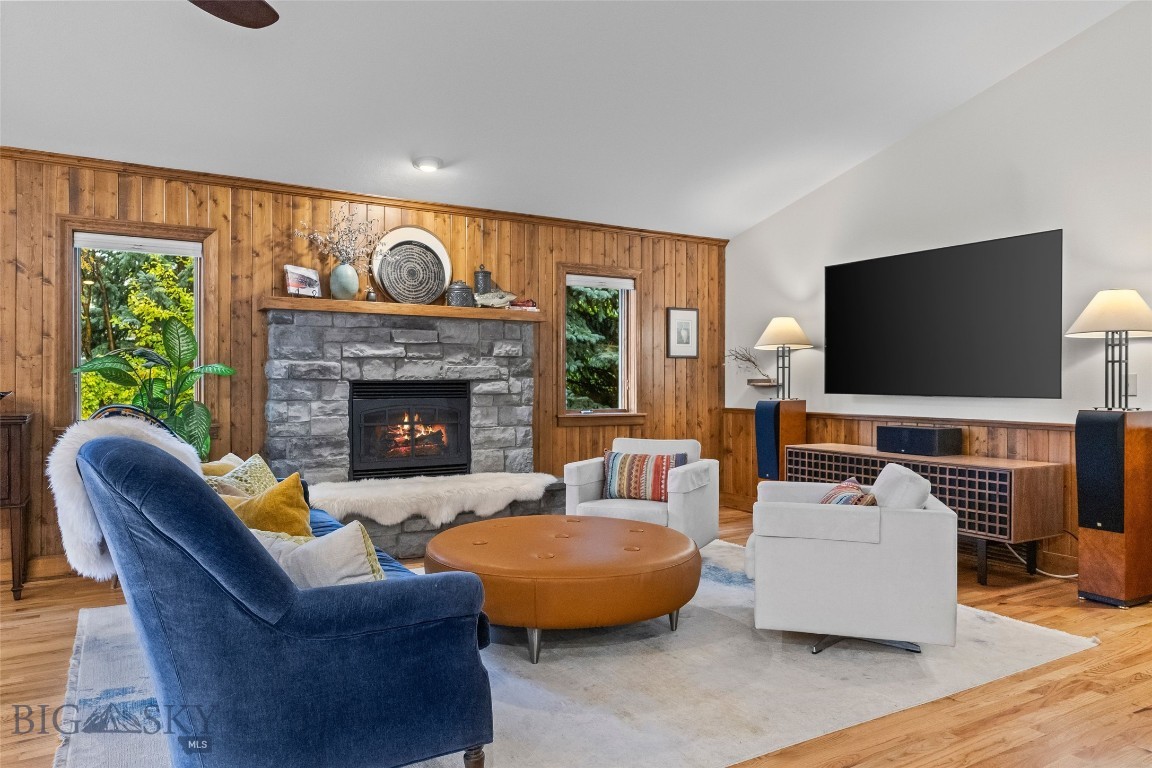 2503 Valhalla Court