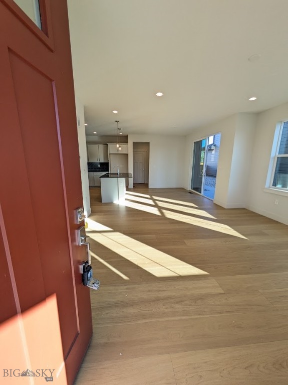 1513 Cyril Way Avenue