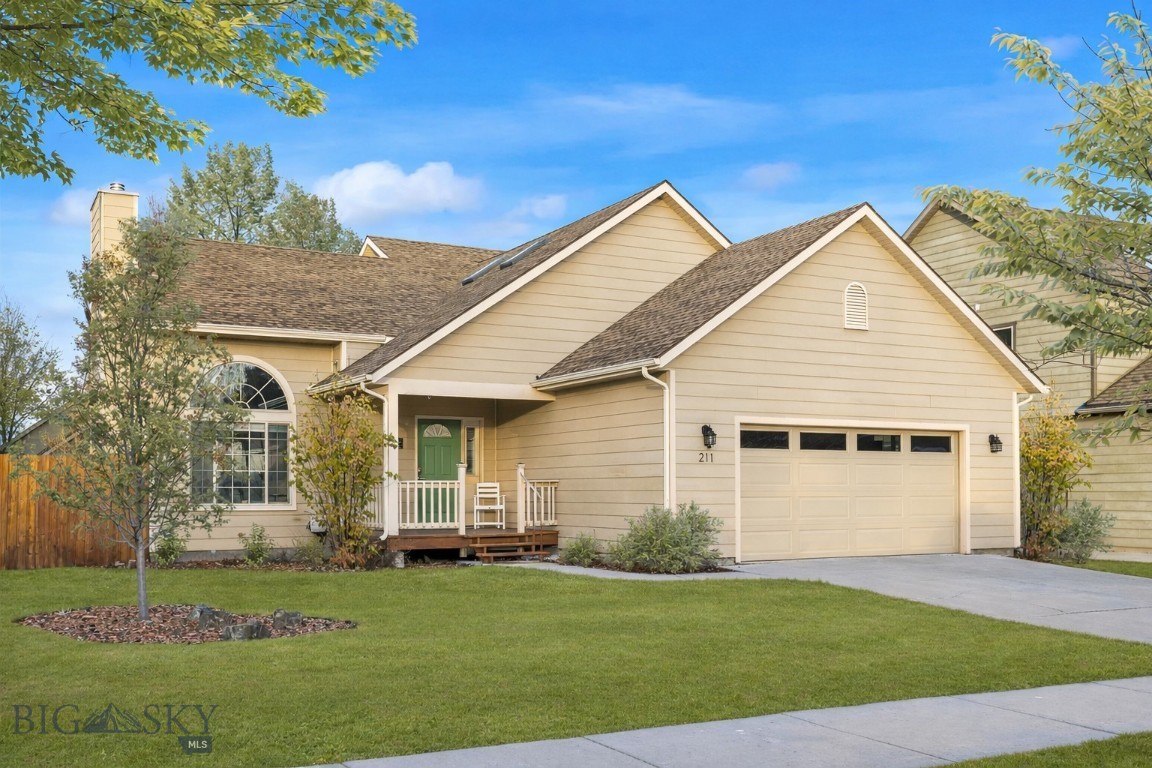 211 N Sanders Avenue