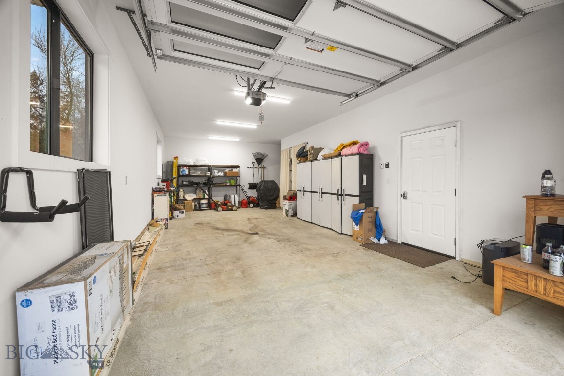 420 N 6th Avenue