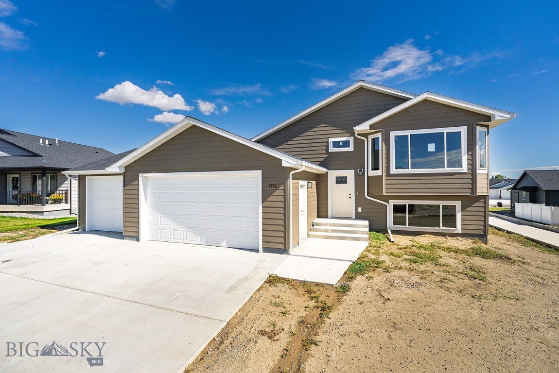 2305 Oriole Drive