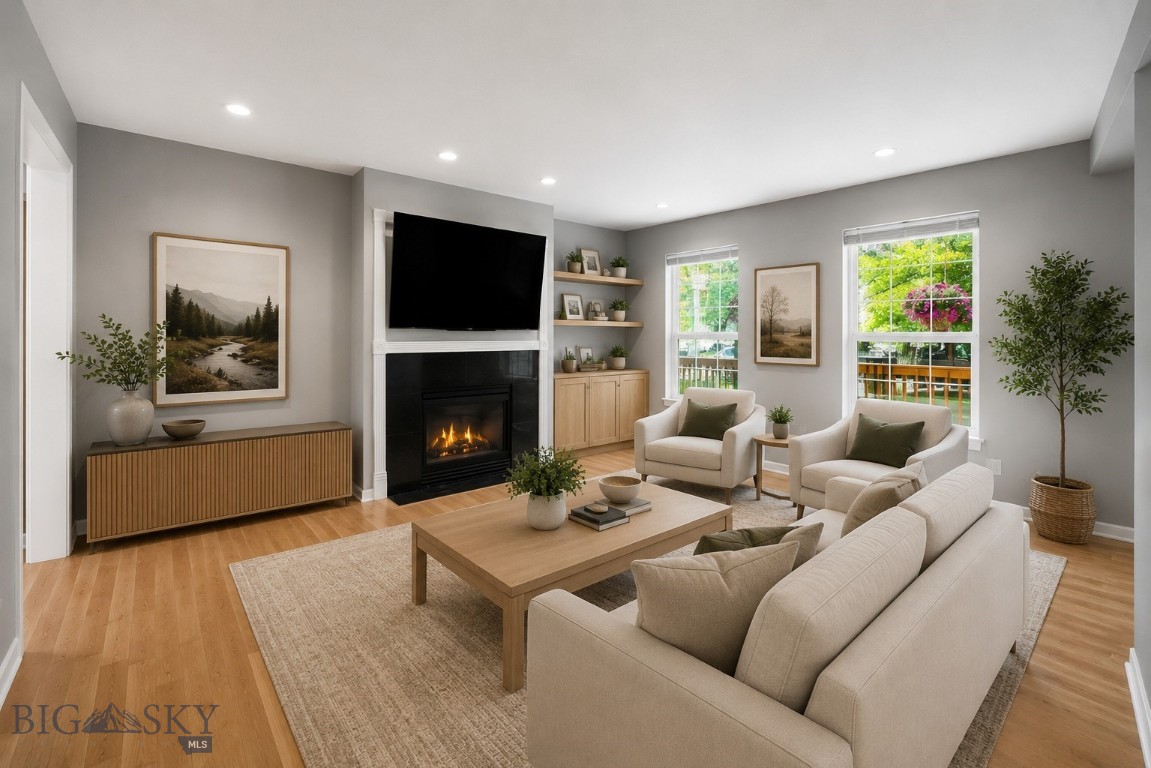 307 N 23rd Avenue