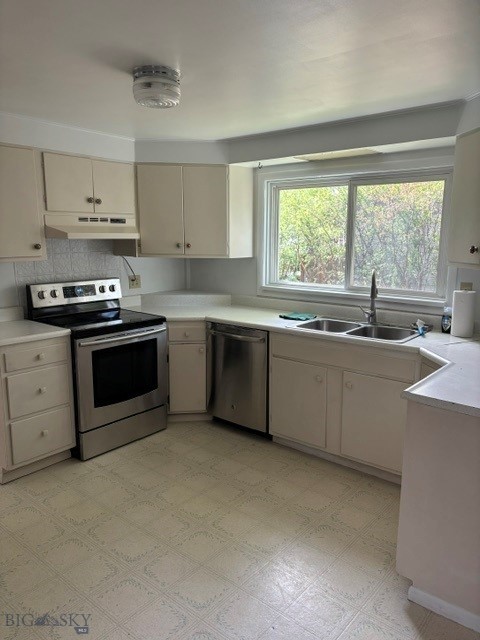 403 S 10th