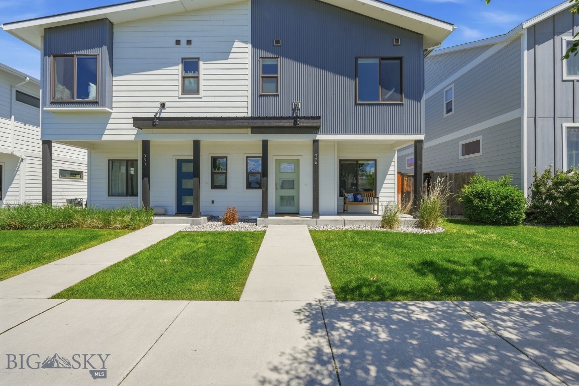 978 Rosa Way