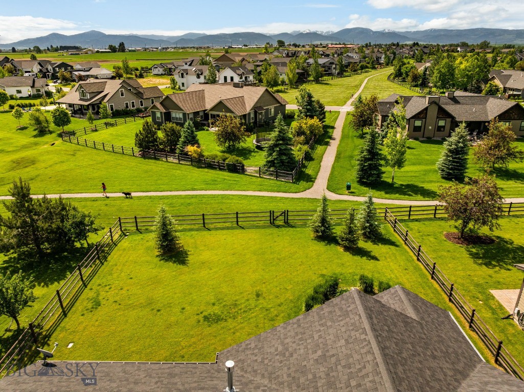 288 Parklands Trail
