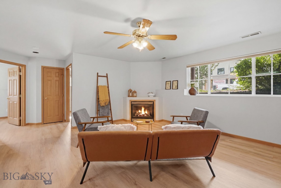 3505A Fallon 3