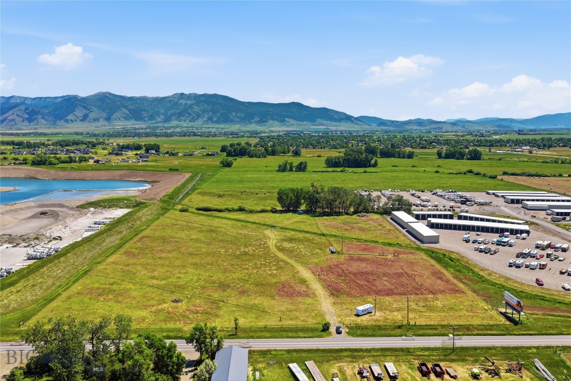 S Alaska Road