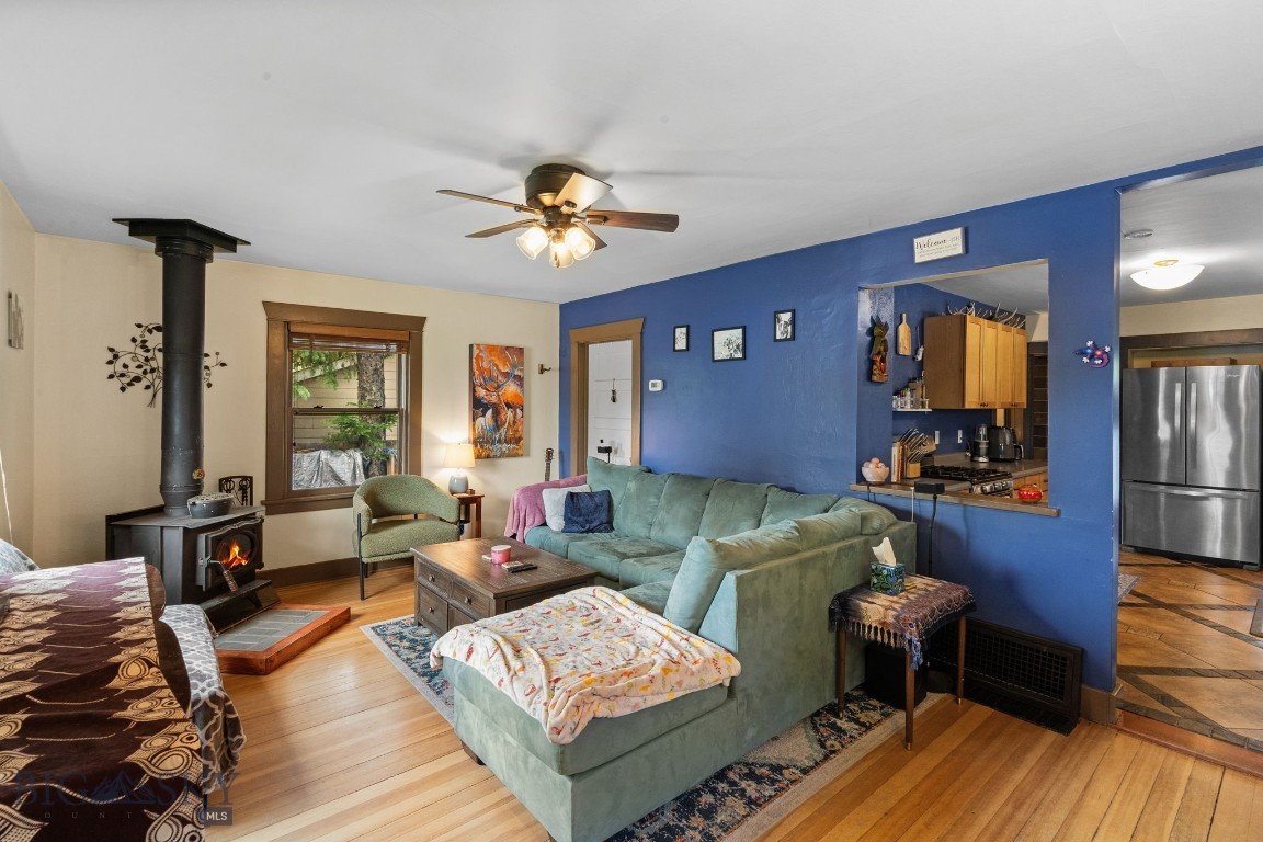 1010 W Babcock Street