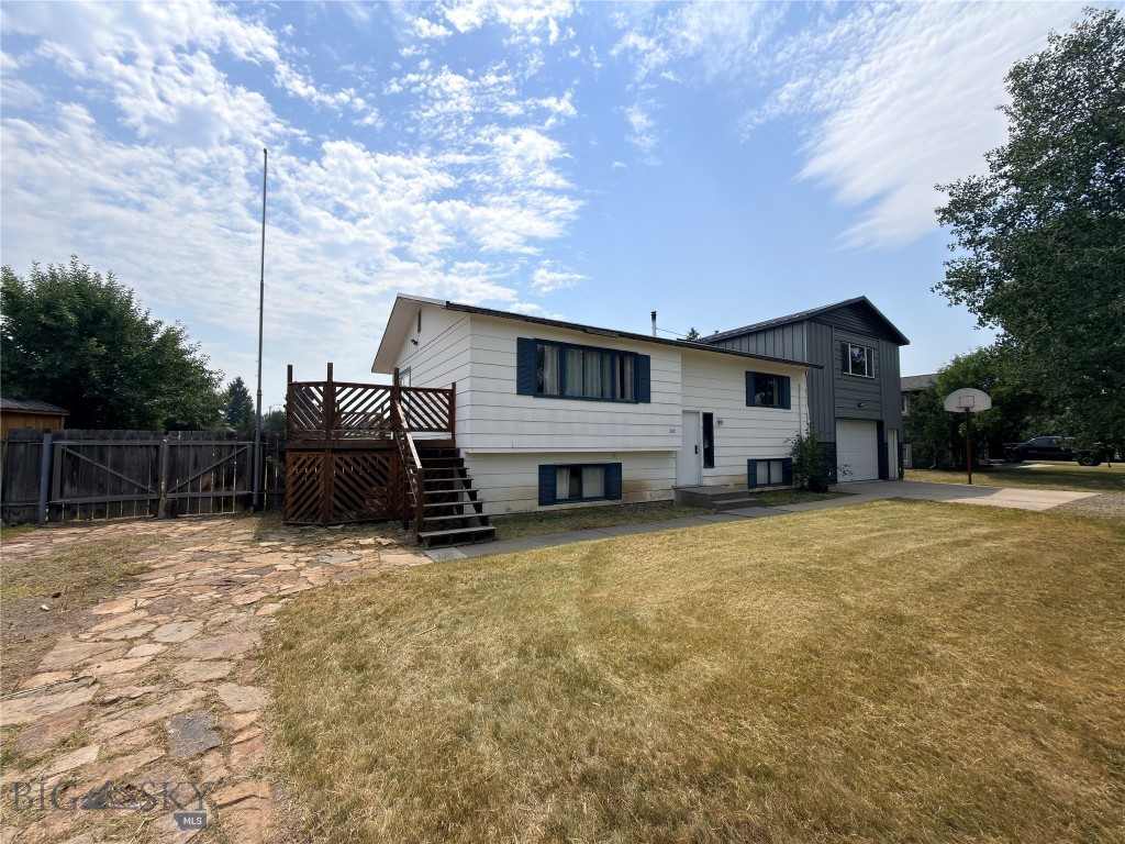 302 McEwen Drive