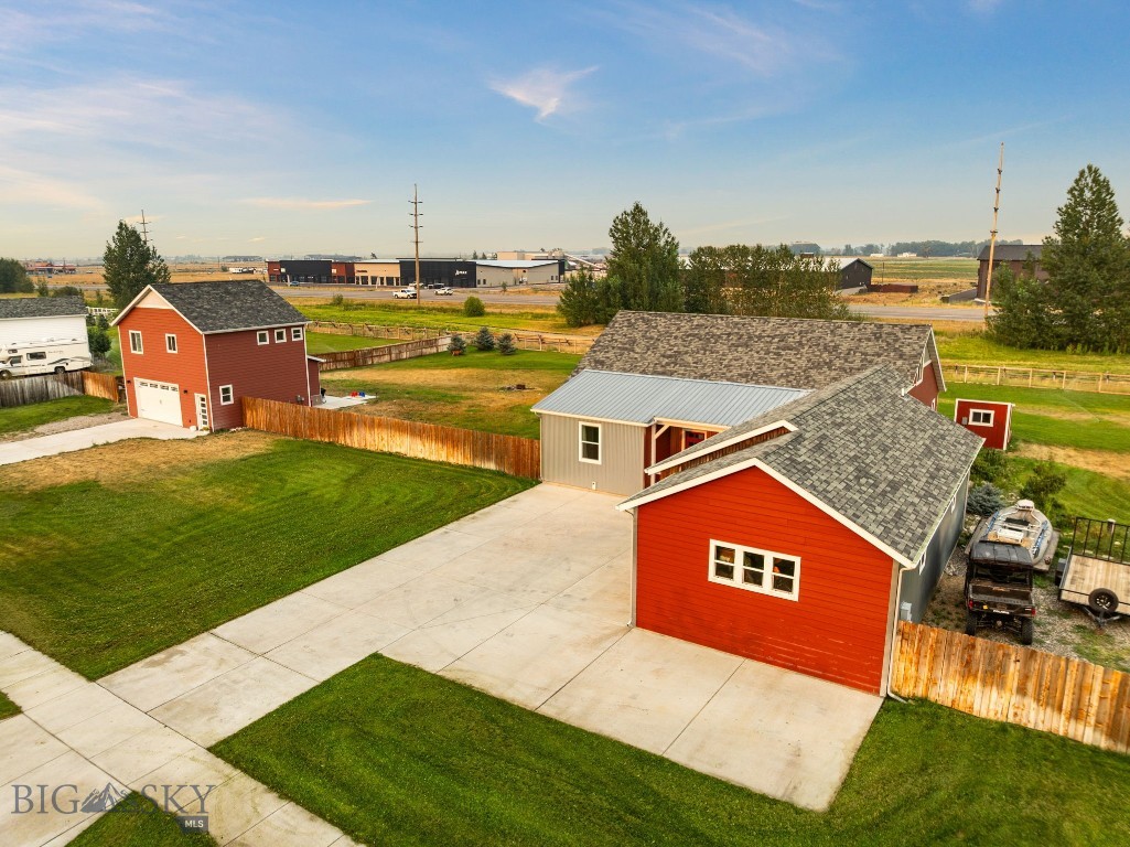 190 Stewart Loop