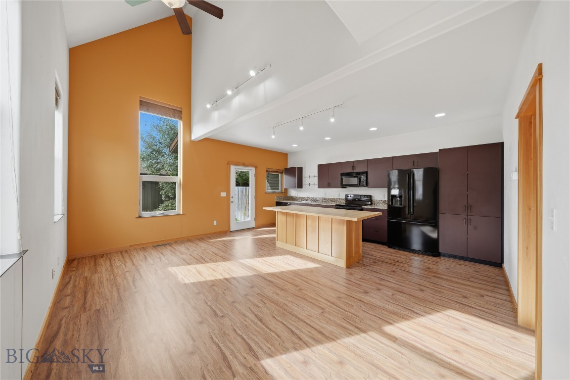 4234 Cover Street A