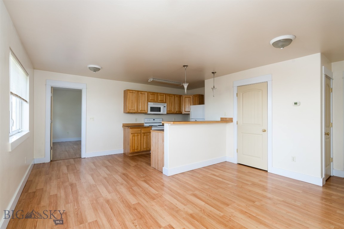 2115 Durston Road 14