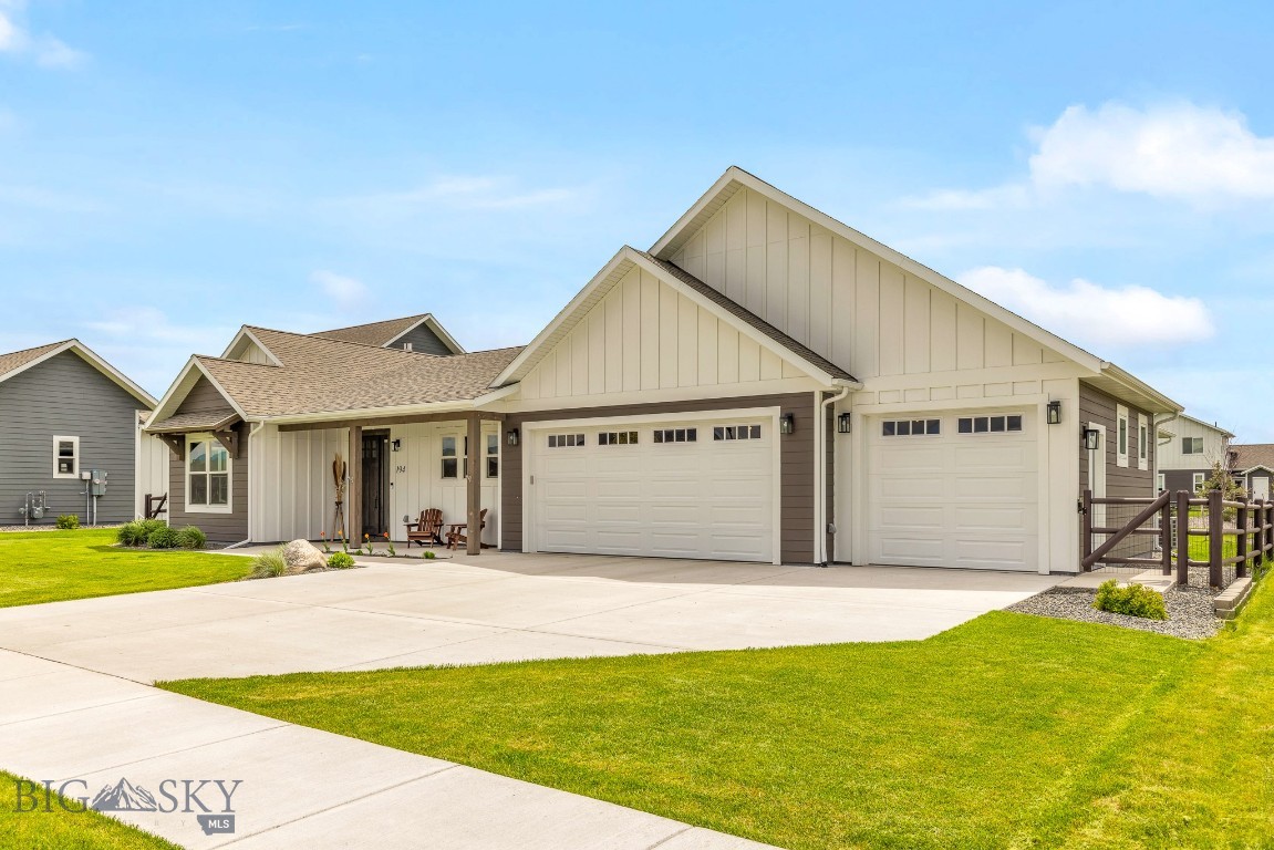 194 W Greenspur