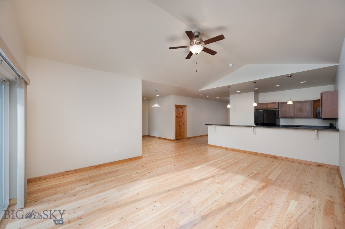 20 Voyager Lane B