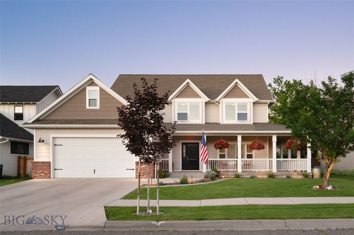 3214 Hillcrest Drive