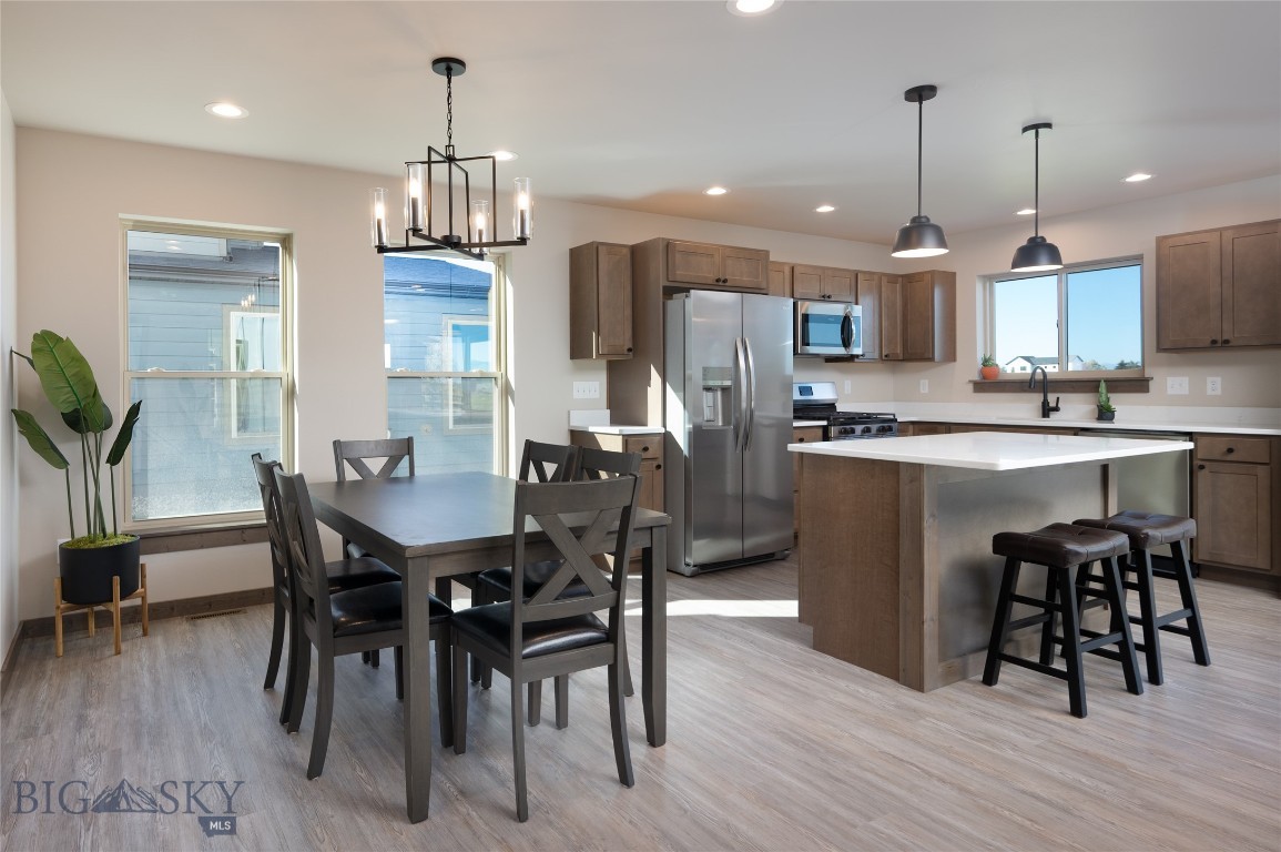 25 Canvasback Avenue