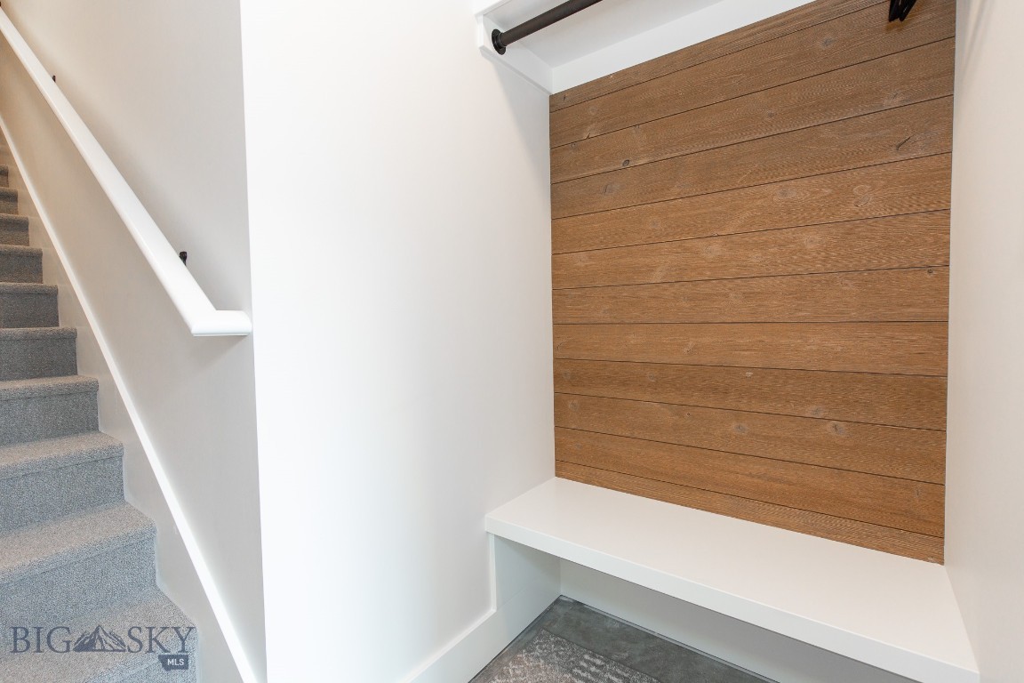 323 Gallatin Park Drive 102/202