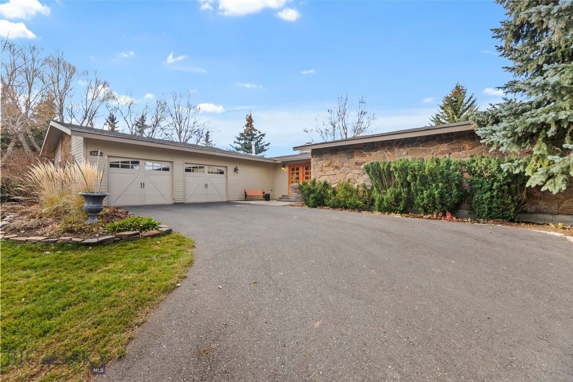 2215 Arrowleaf Hills Drive