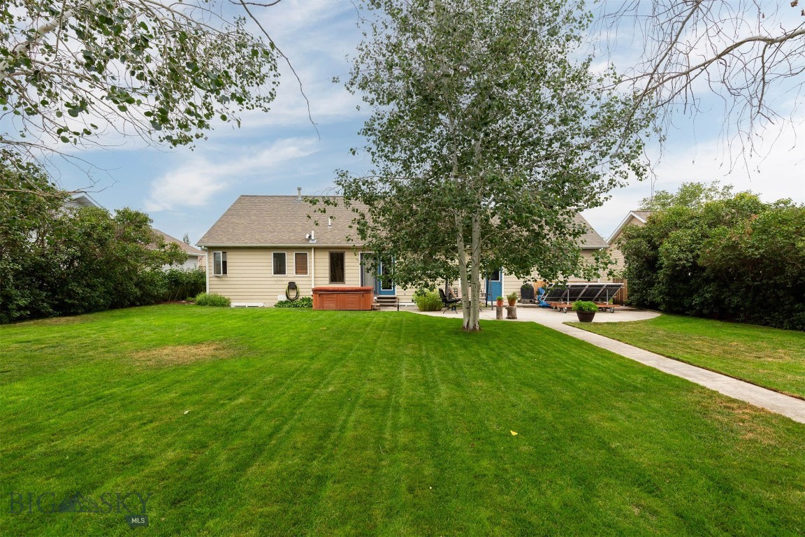 1003 Yellowstone Avenue