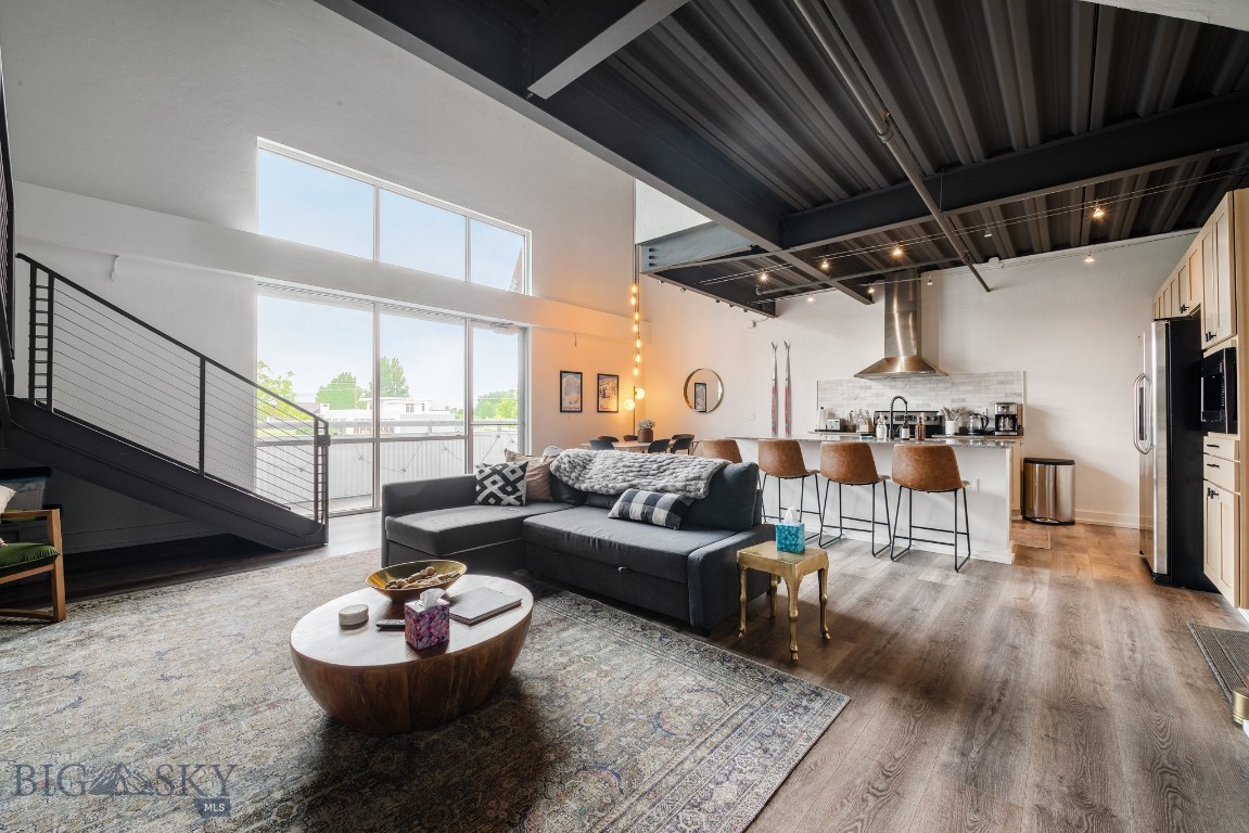 3701 Trakker Trail 2-B/BL